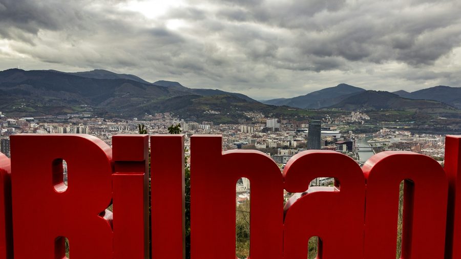 星空体育 APP — 行业资质清单示意配图